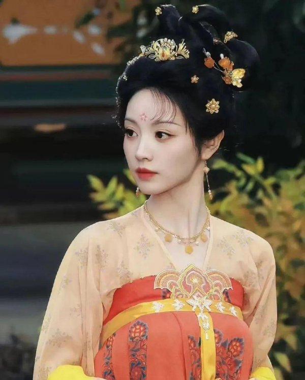 中证50策略 许凯田曦薇《子夜归》定档，双重蛊王人设让人锁死这对昼夜夫妻！
